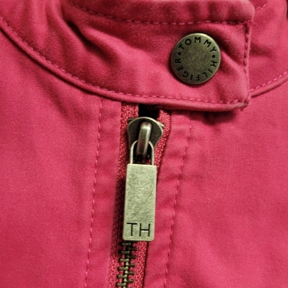 Tommy Hilfiger Pink Full Zip Crop Jean Jacket Size Medium - Picture 8 of 12